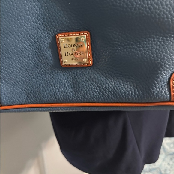 Dooney & Bourke Pebble Grain Hobo Shoulder Bag – NWT with Dust Bag - Picture 2 of 10